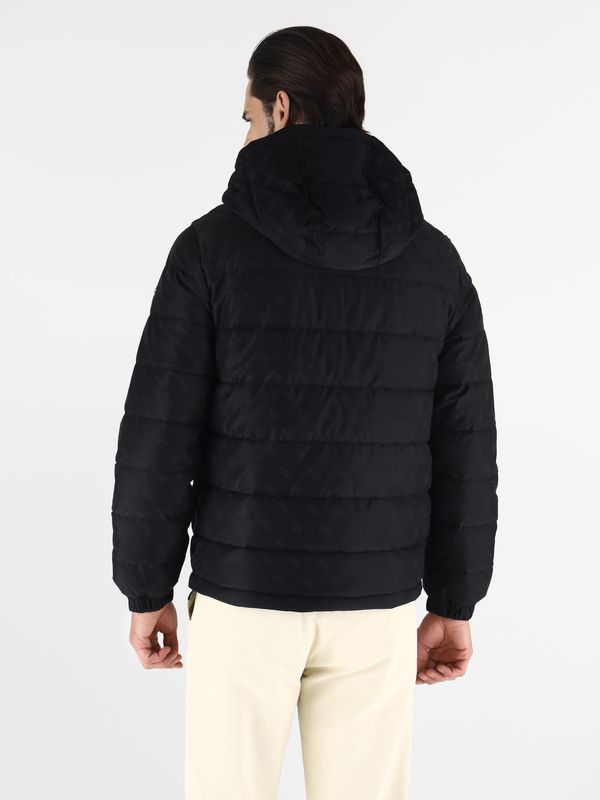 Chamarra Guess Puffa