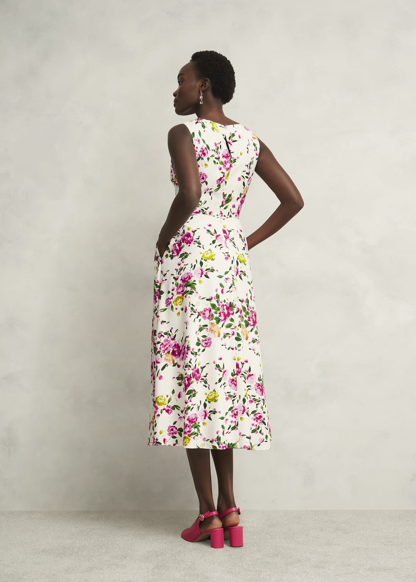 Carly Linen Dress