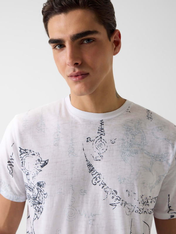 Playera Guess Southeast