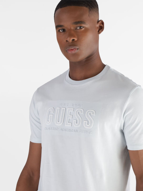 Playera Guess Embossed Logo