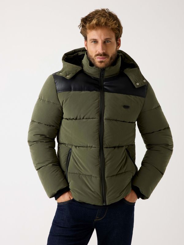 Chamarra Guess Puffa