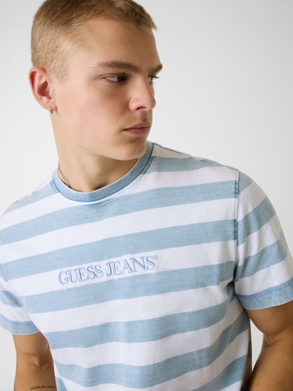 Playera Guess Striped - Guess Jeans x HYUNJIN