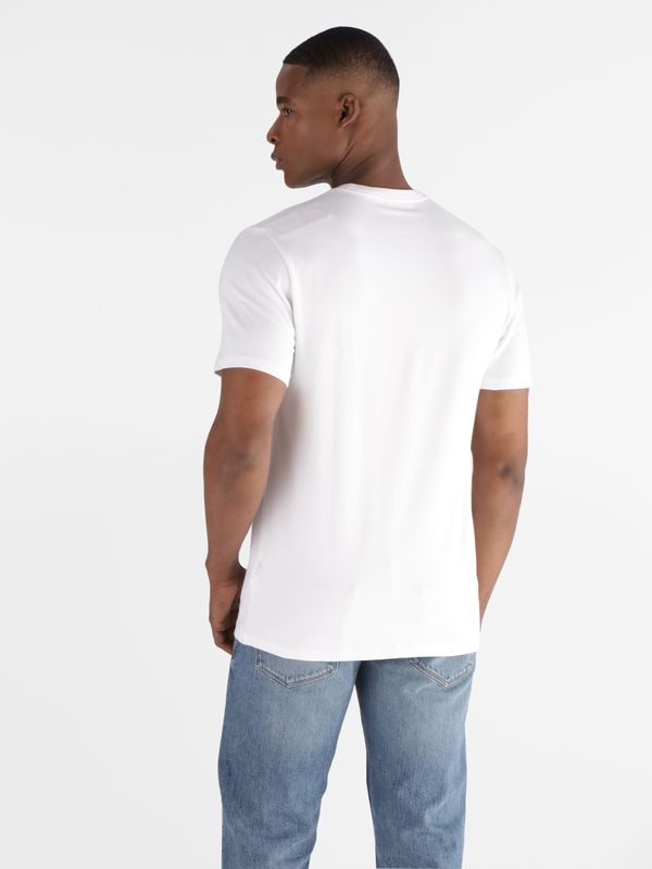 Playera Guess Triangle