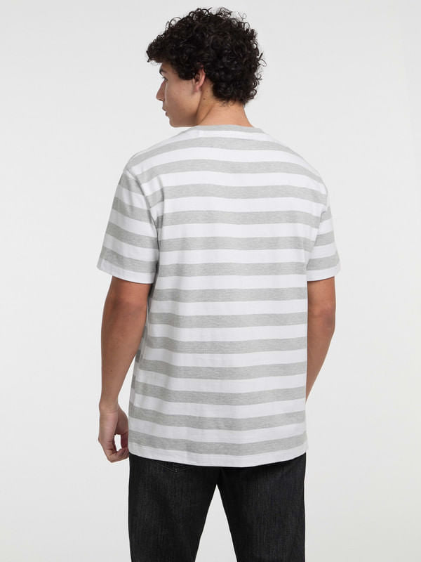Playera Guess Striped - Guess Jeans x HYUNJIN