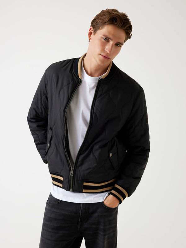 Chamarra Guess Bomber