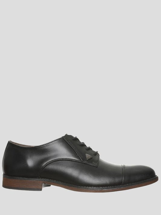Zapato Guess Vancouver