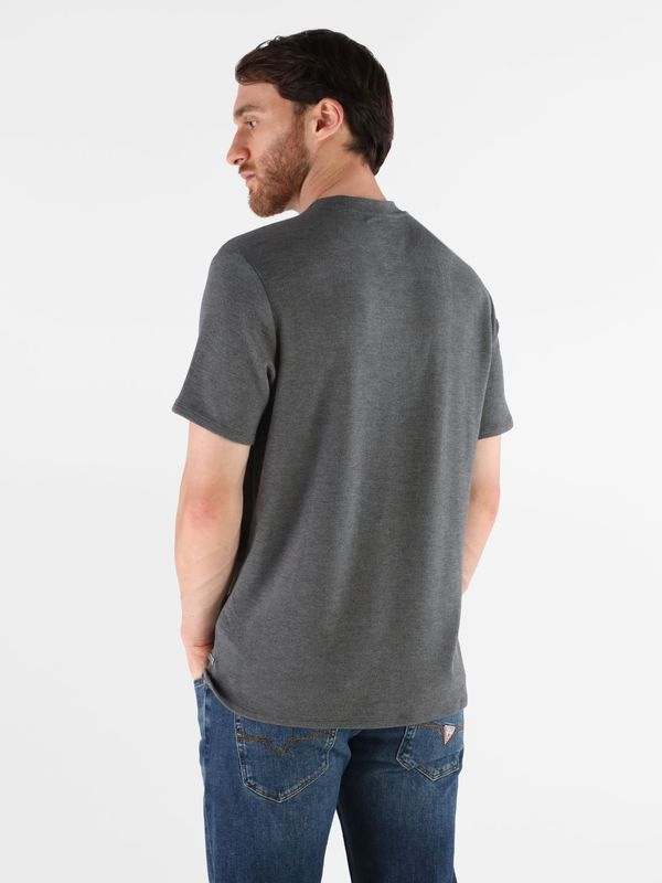 Playera Guess Saul