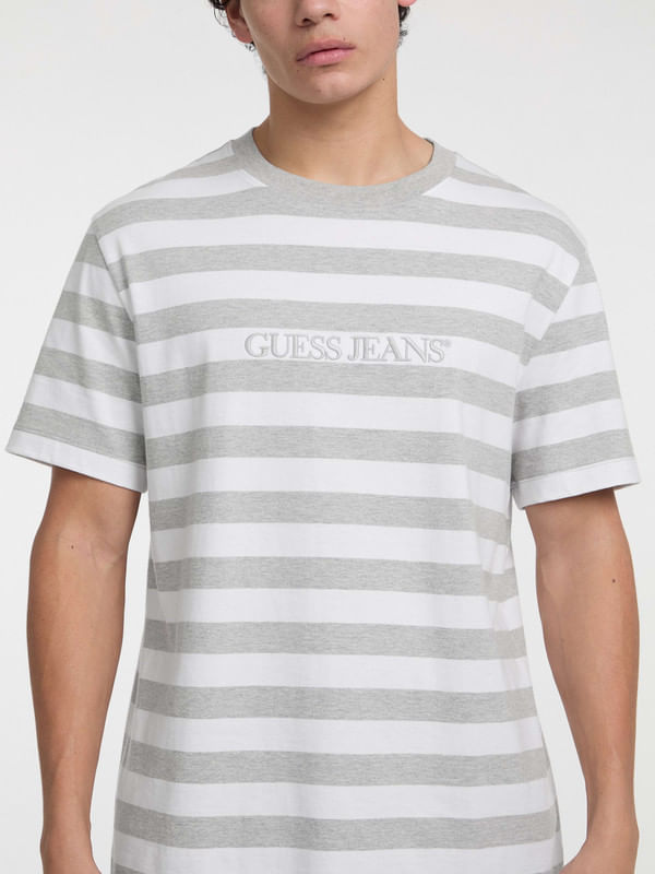 Playera Guess Striped - Guess Jeans x HYUNJIN