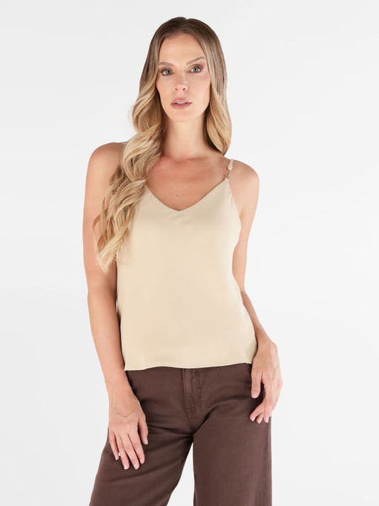 Top Guess Caroline