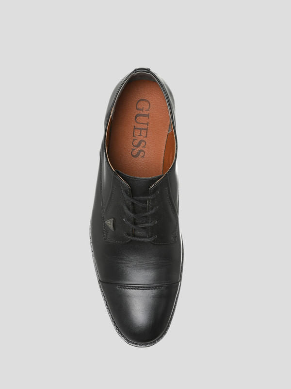 Zapato Guess Vancouver