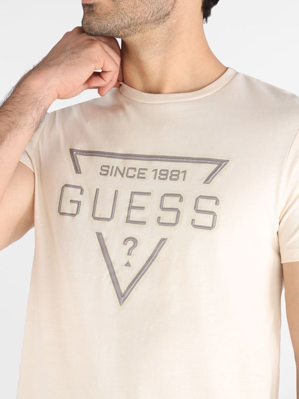 Playera Guess Triangle
