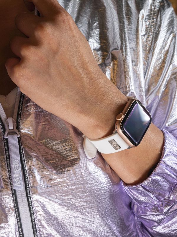 Correa Guess Para Apple Watch