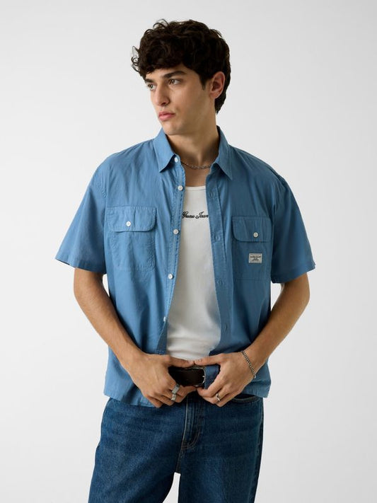 Camisa Guess Boxy - Guess Jeans x HYUNJIN